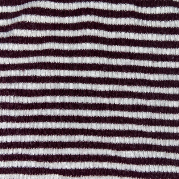 Forever 21 crop top - Picture 2 of 3